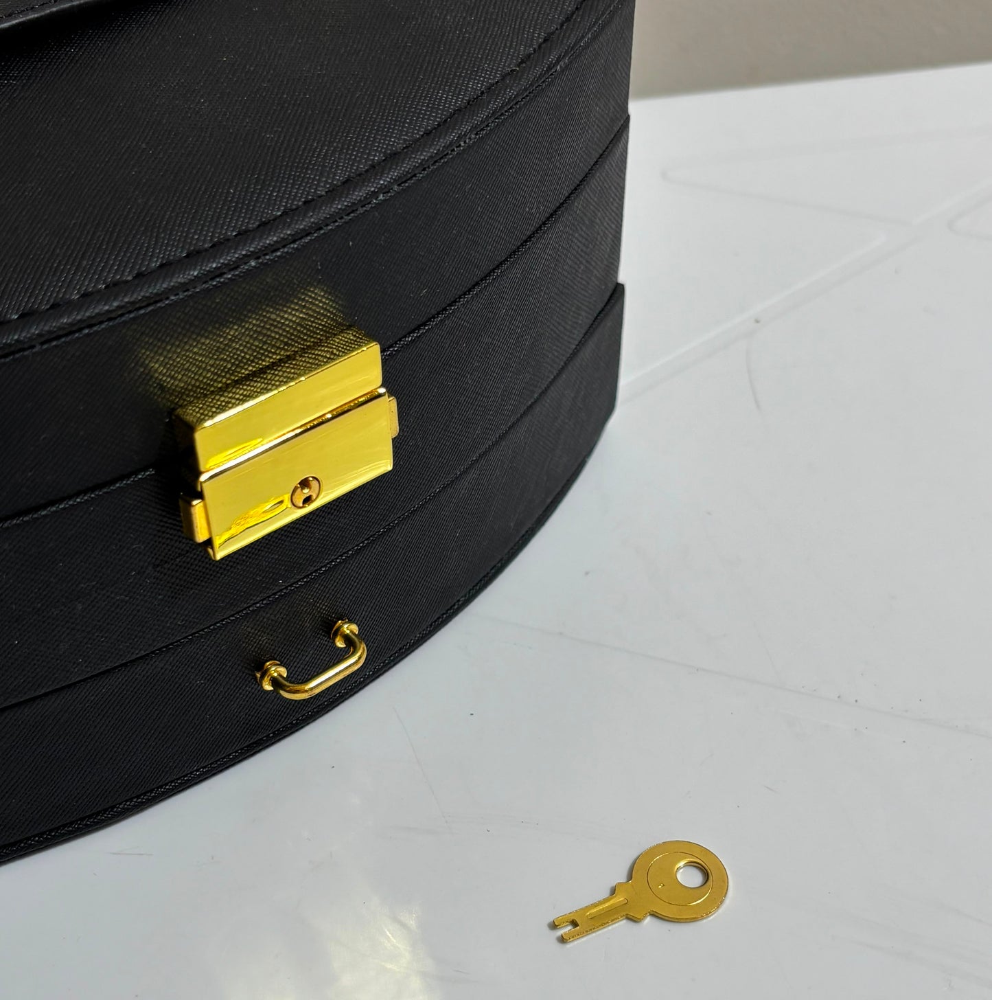 JEWELRY ORGANIZER BOX