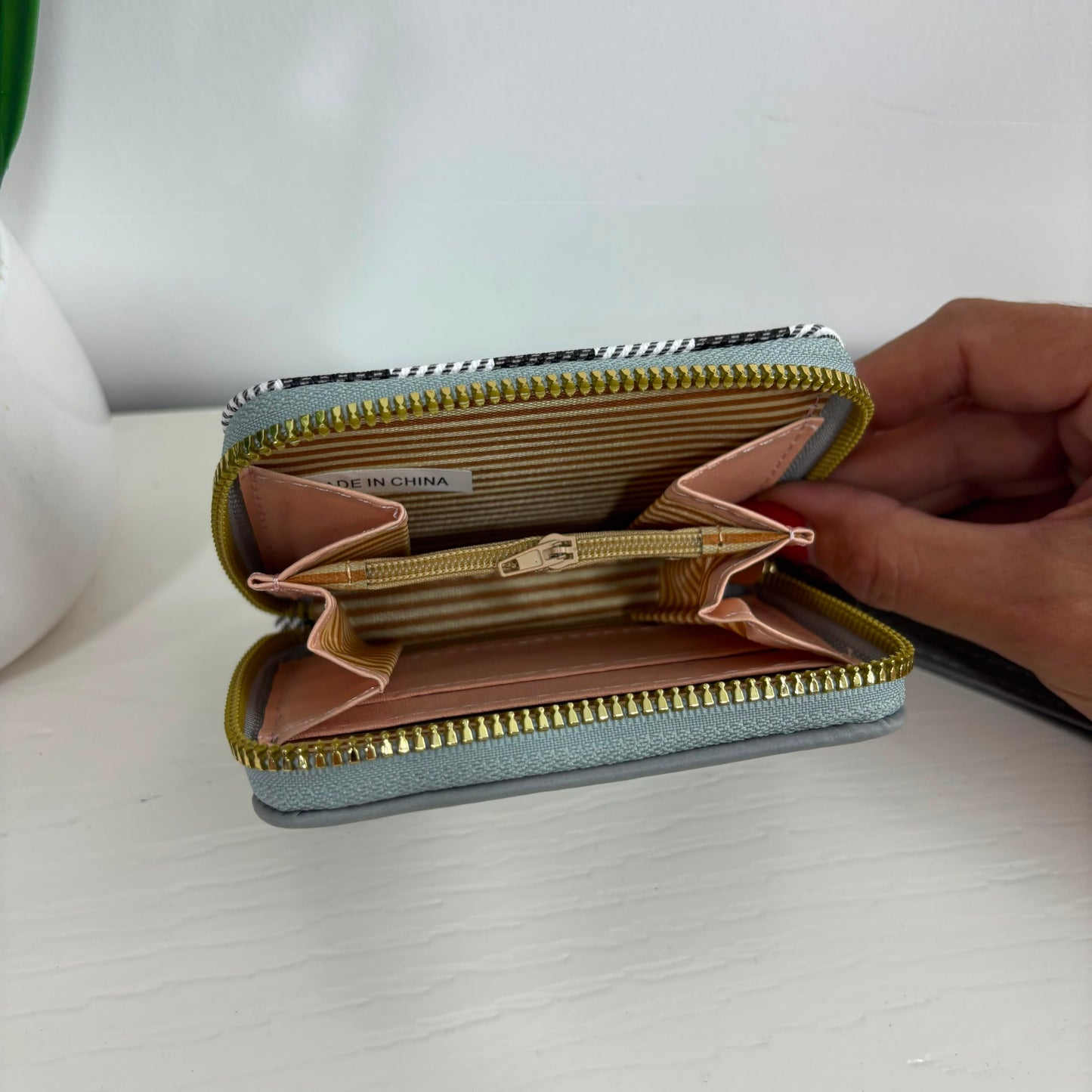 Victoria Wallet