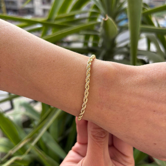 Twister Bracelet