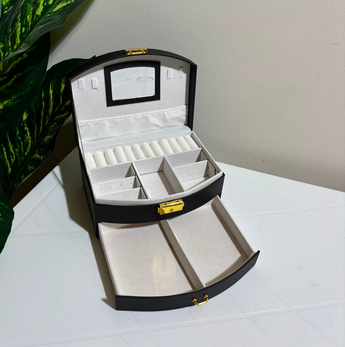 JEWELRY ORGANIZER BOX