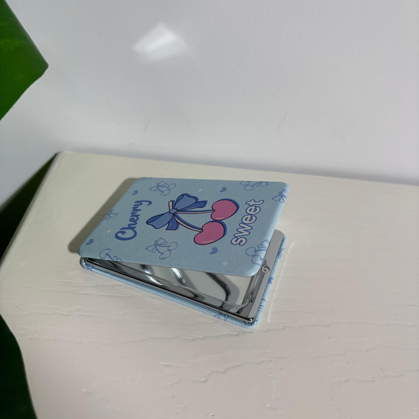 Cherry pocket mirror