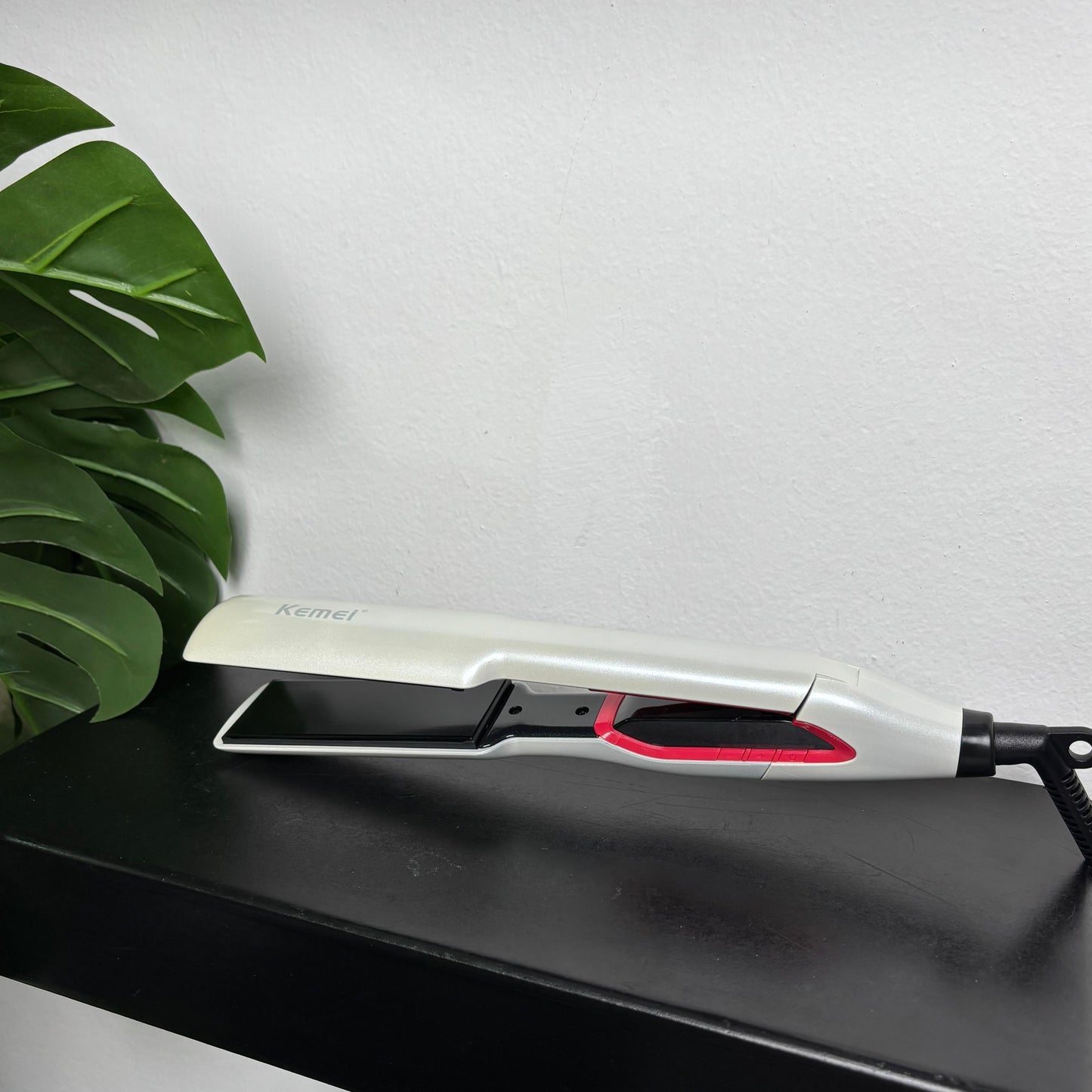 Kemei Hair Straightener