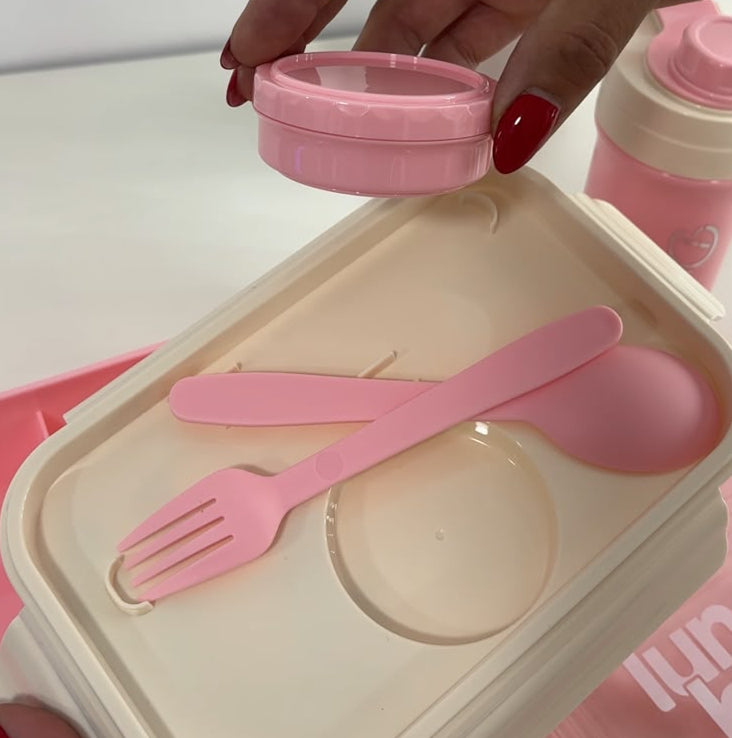 Lunch box with a bag and a water bottle