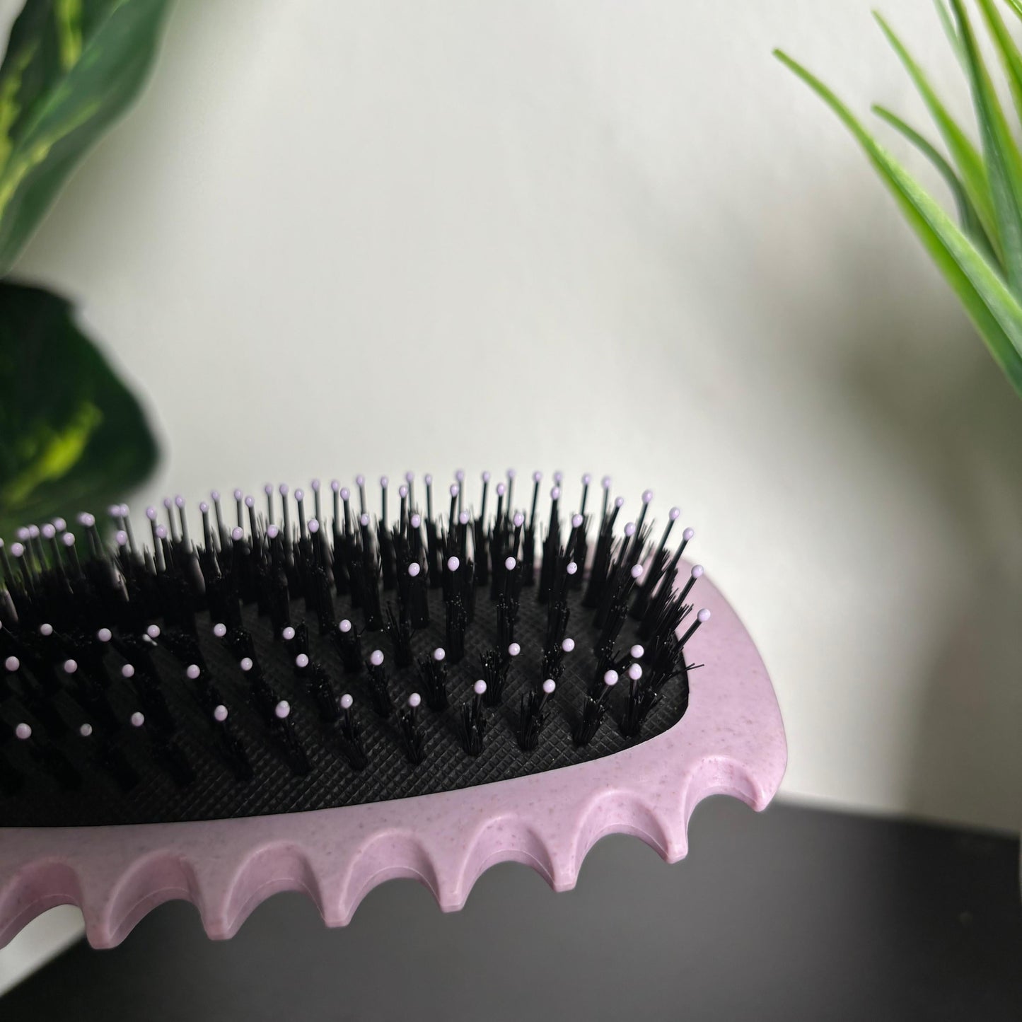 Curl-Defining Hair Brush