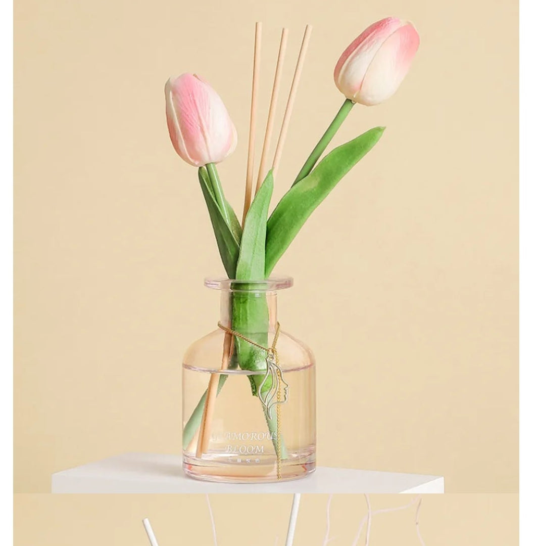 Glamorous Bloom Brand reed Diffuser set