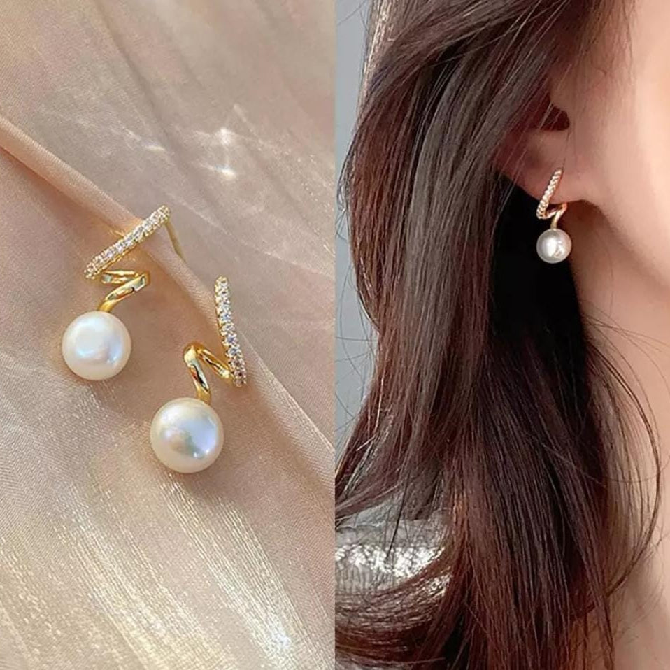 Gold Zigzag pearl Drop earrings