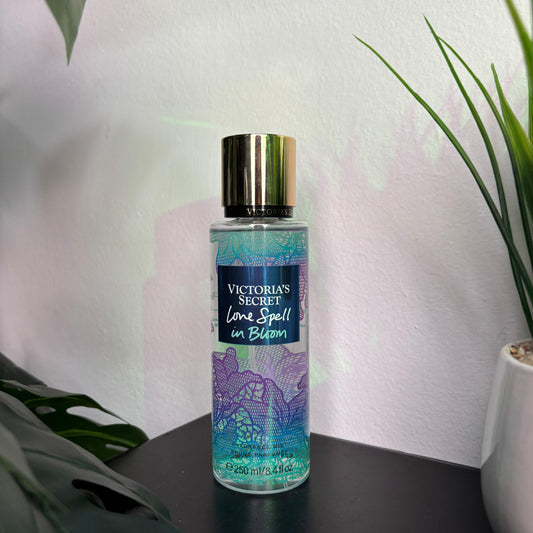 Love Spell in Bloom Victoria's secret